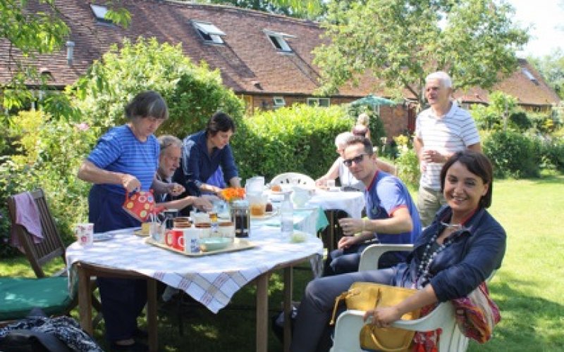 People enjoying lunch outside together